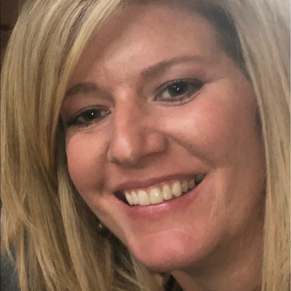 Meet your Posher, Amber